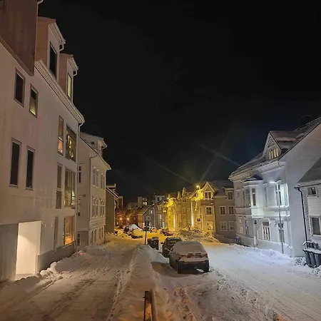 Guesthouse In Tromso Center By Dada Exterior photo